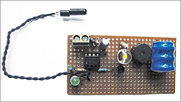 Author’s prototype of vibration sensor circuit