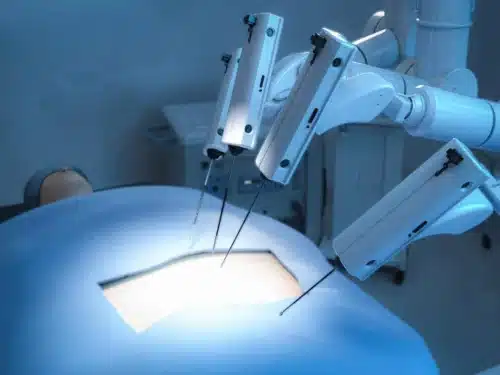 By utilizing imitation learning, researchers have enabled a surgical robot to execute complex procedures as proficiently as human surgeons.